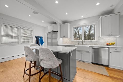 Tiny photo for Kenilworth, IL 60043 (MLS # 12577917)