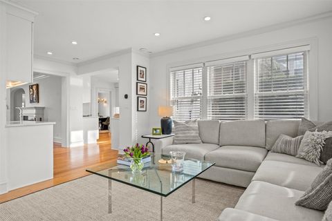 Tiny photo for Kenilworth, IL 60043 (MLS # 12577917)