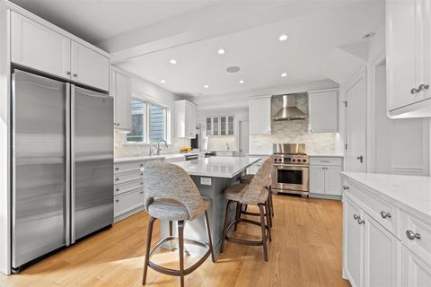 Tiny photo for Kenilworth, IL 60043 (MLS # 12577917)