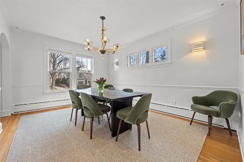 Tiny photo for Kenilworth, IL 60043 (MLS # 12577917)