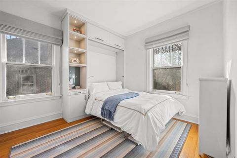 Tiny photo for Kenilworth, IL 60043 (MLS # 12577917)
