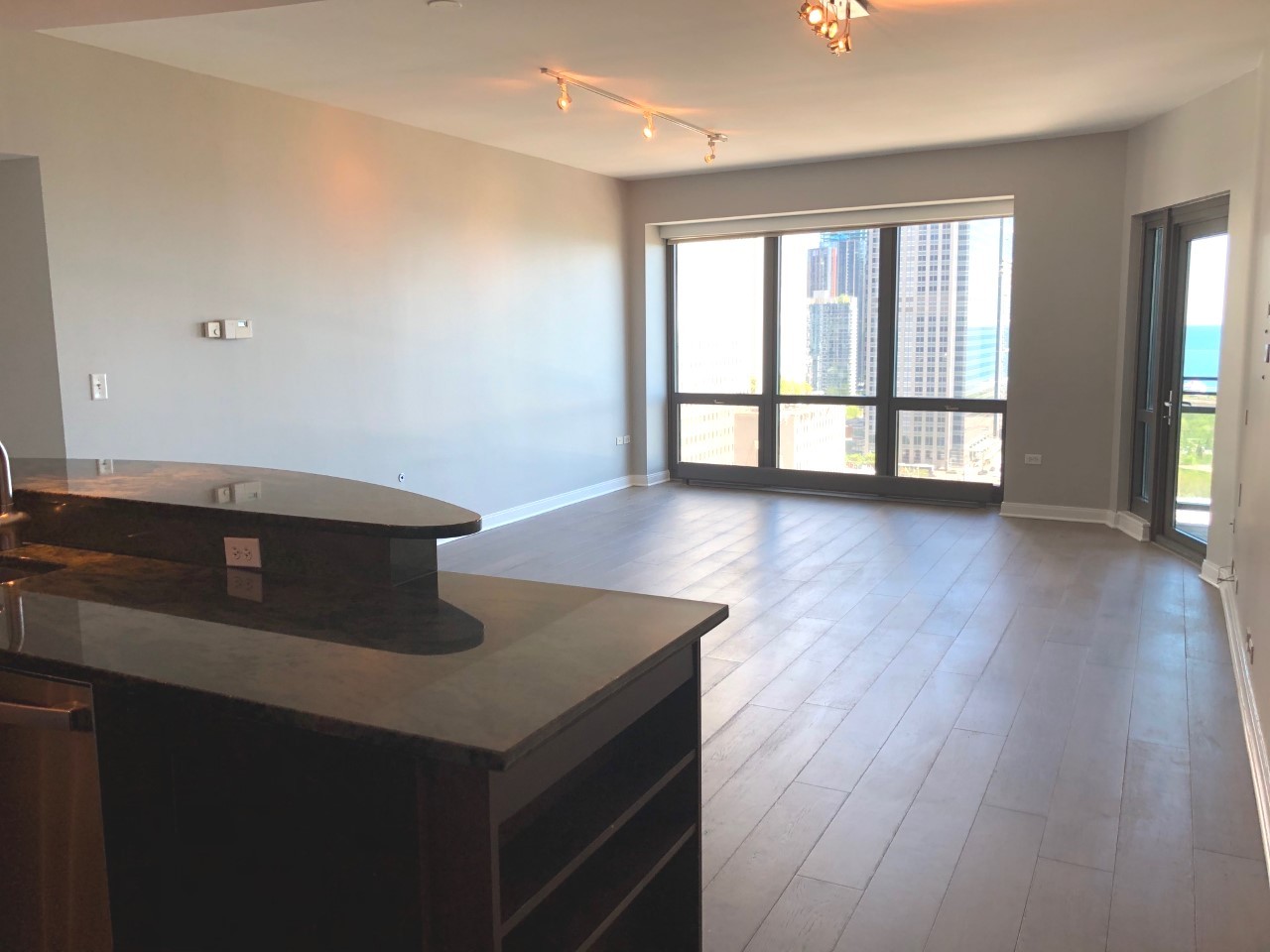 130 N Garland Court 2107