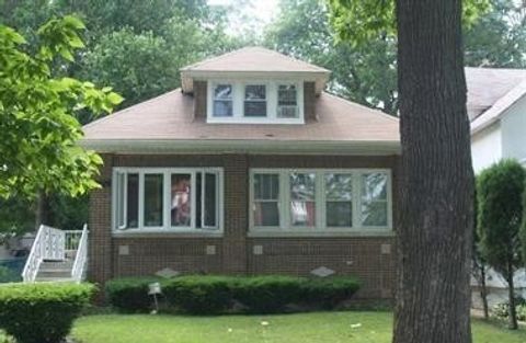 10152 S Winston Avenue Chicago IL 60643