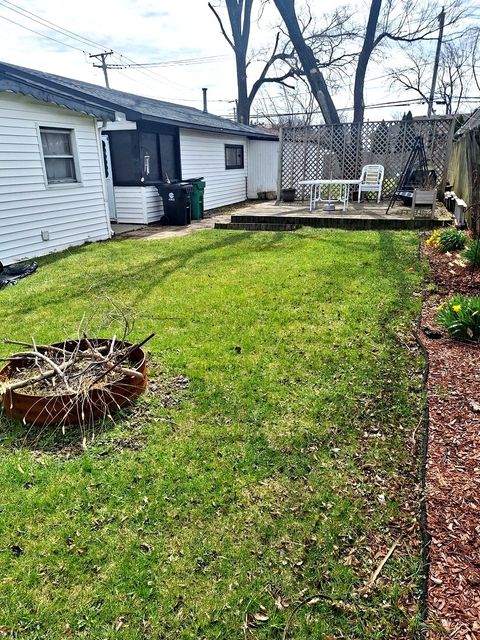 Tiny photo for 7434 S Nottingham Avenue, Chicago, IL 60638 (MLS # 12605800)