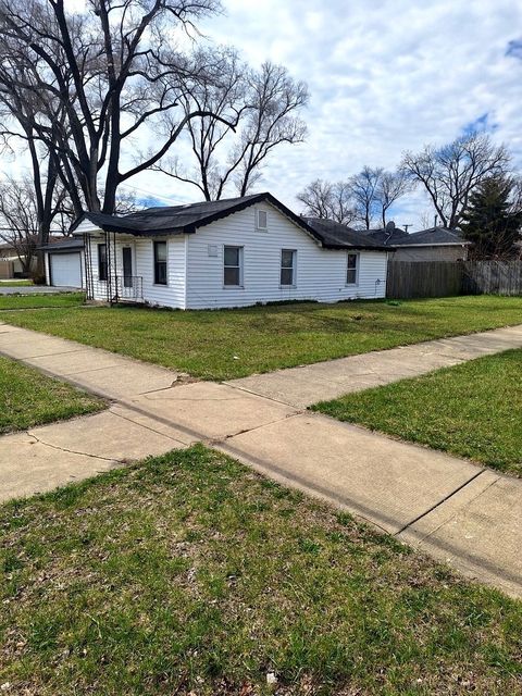 Tiny photo for 7434 S Nottingham Avenue, Chicago, IL 60638 (MLS # 12605800)