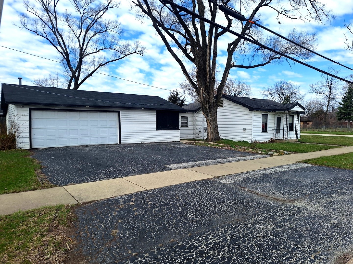 7434 S Nottingham Avenue