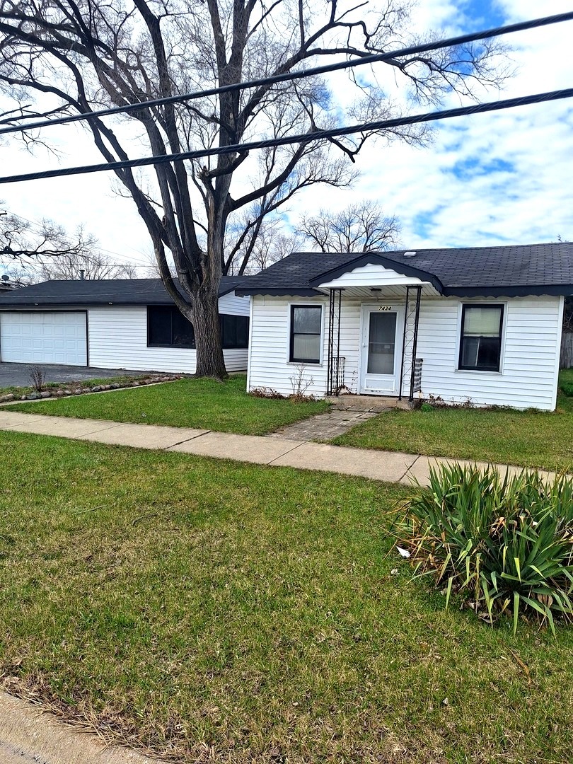 7434 S Nottingham Avenue