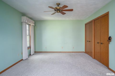 Tiny photo for 2809 32ND Avenue Drive, Moline, IL 61265 (MLS # QC4269058)