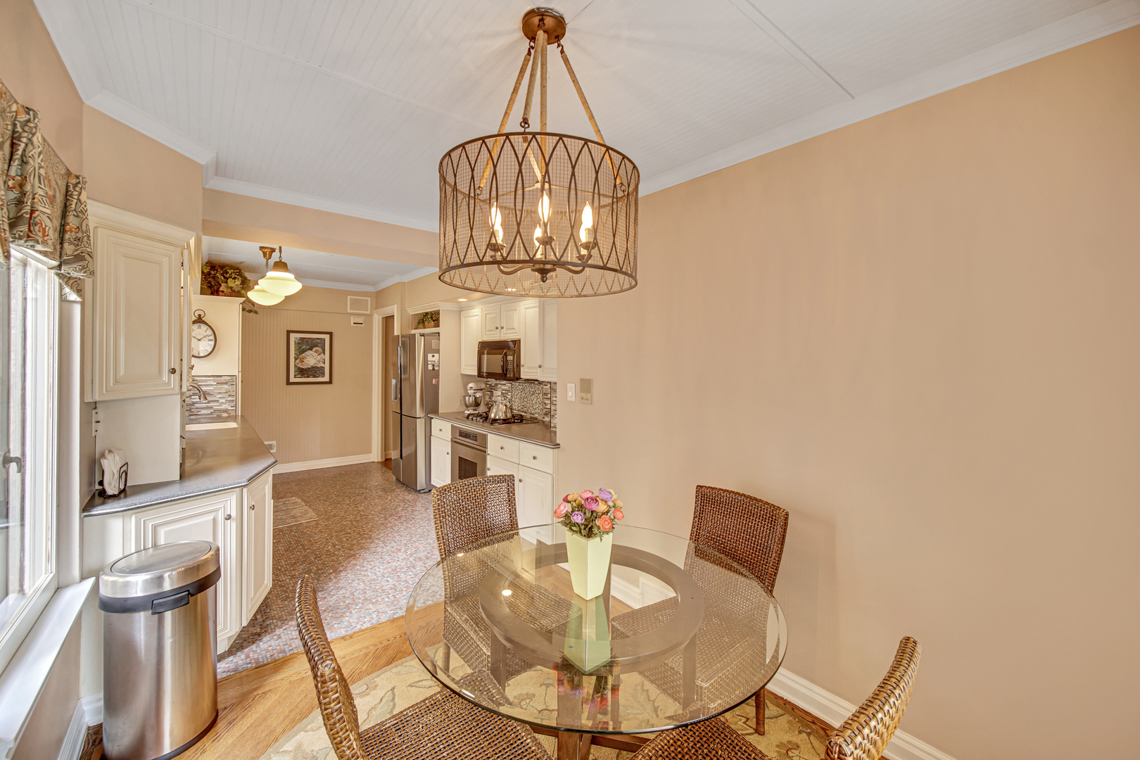 Chicago, Illinois 60643, United States, 5 Bedrooms Bedrooms, ,3 BathroomsBathrooms,Residential,Active,241726