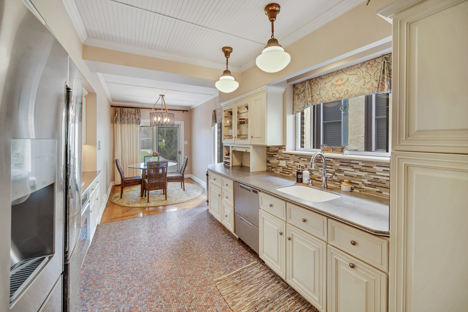 Chicago, Illinois 60643, United States, 5 Bedrooms Bedrooms, ,3 BathroomsBathrooms,Residential,Active,241726