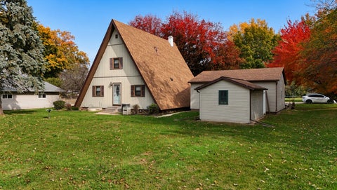 Tiny photo for 404 9th Avenue S, Albany, IL 61230 (MLS # 12795026)