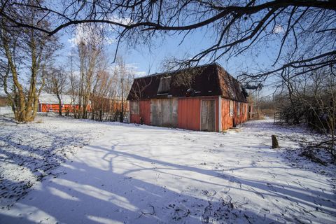 A home in Monee