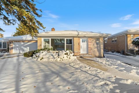Tiny photo for 4525 N Plainfield Avenue, Norridge, IL 60706 (MLS # 12566789)