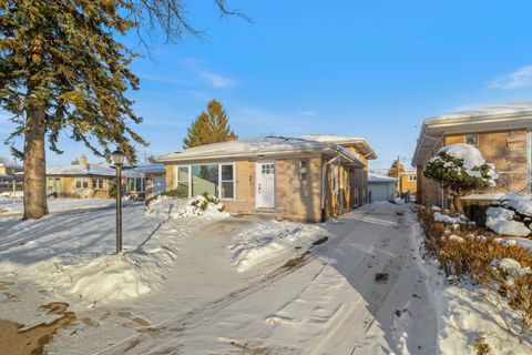 Photo of 4525 N Plainfield Avenue, Norridge, IL 60706 (MLS # 12566789)