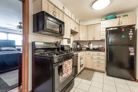 Tiny photo for 1353 Perry Street #5, Des Plaines, IL 60016 (MLS # 12532357)