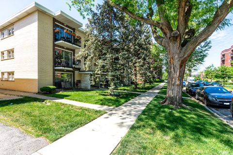 Tiny photo for 1353 Perry Street #5, Des Plaines, IL 60016 (MLS # 12532357)