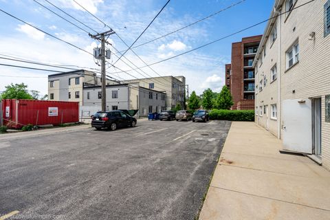 Tiny photo for 1353 Perry Street #5, Des Plaines, IL 60016 (MLS # 12532357)