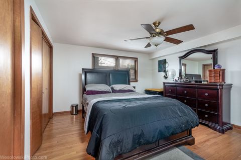 Tiny photo for 1353 Perry Street #5, Des Plaines, IL 60016 (MLS # 12532357)