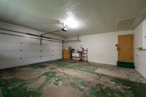 Tiny photo for 10916 Kingston Street, Westchester, IL 60154 (MLS # 12469810)