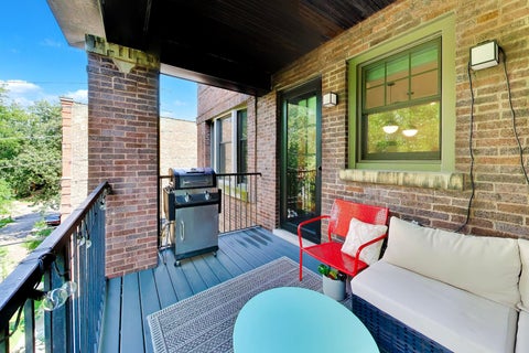 Tiny photo for 1415 W Rascher Avenue #302, Chicago, IL 60640 (MLS # 12732487)