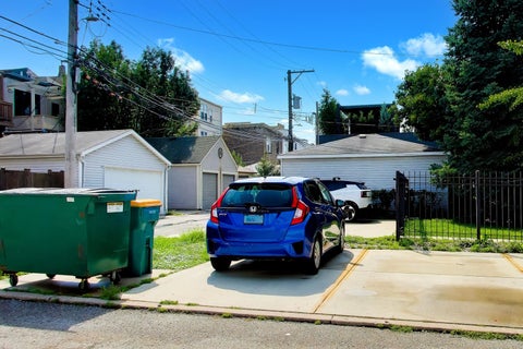Tiny photo for 1415 W Rascher Avenue #302, Chicago, IL 60640 (MLS # 12732487)
