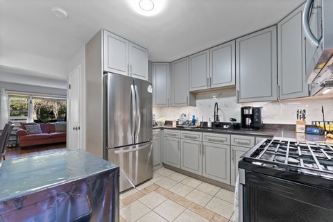 Tiny photo for 23 King Arthur Court #6, Northlake, IL 60164 (MLS # 12458354)