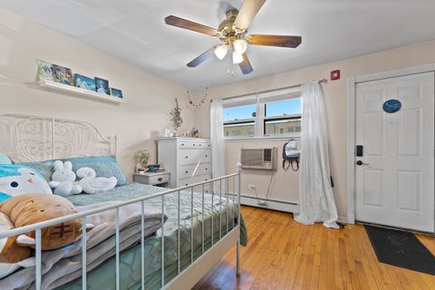 Tiny photo for 23 King Arthur Court #6, Northlake, IL 60164 (MLS # 12458354)