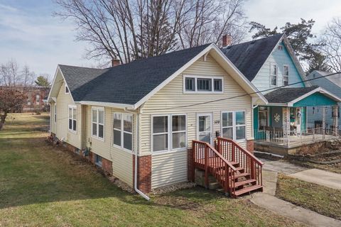 Tiny photo for 508 N School Street, Normal, IL 61761 (MLS # 12542235)