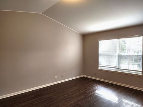 Tiny photo for 1186 BLACKBURN Drive #1186, Grayslake, IL 60030 (MLS # 12543186)