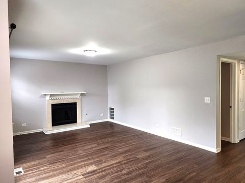 Tiny photo for 1186 BLACKBURN Drive #1186, Grayslake, IL 60030 (MLS # 12543186)