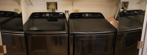 Tiny photo for 170 Inverness Court #2, Elk Grove Village, IL 60007 (MLS # 12604415)