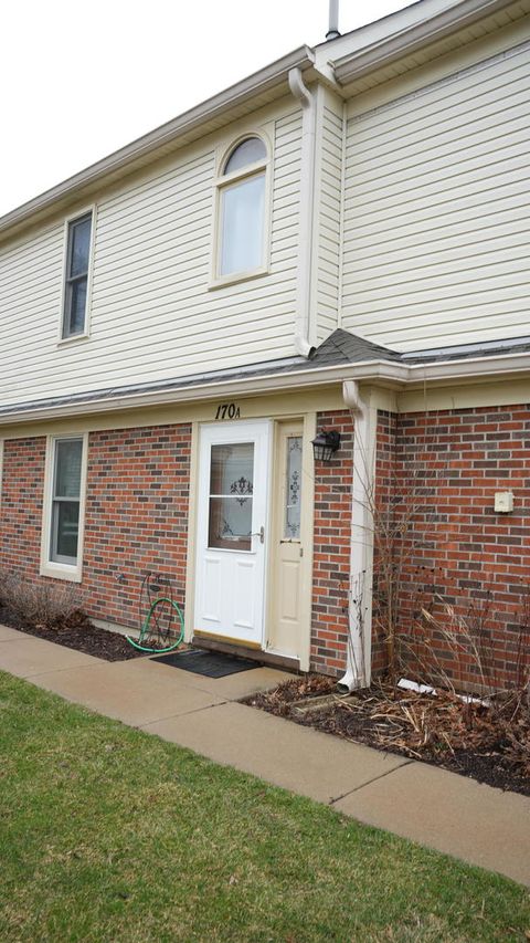 170 Inverness Court 2 Elk Grove Village IL 60007