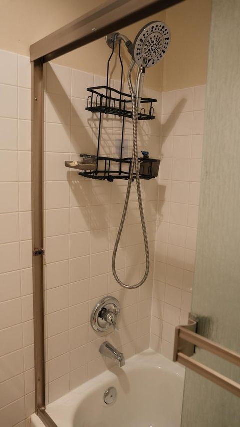 Tiny photo for 170 Inverness Court #2, Elk Grove Village, IL 60007 (MLS # 12604415)