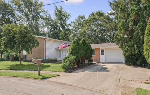 Tiny photo for 1527 S Pointe Drive, Rantoul, IL 61866 (MLS # 12743623)