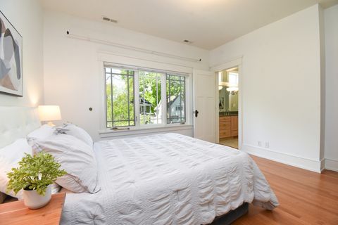 Tiny photo for 534 N Marion Street, Oak Park, IL 60302 (MLS # 12647556)