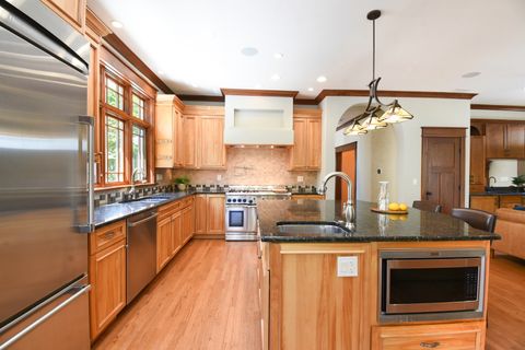 Tiny photo for 534 N Marion Street, Oak Park, IL 60302 (MLS # 12647556)