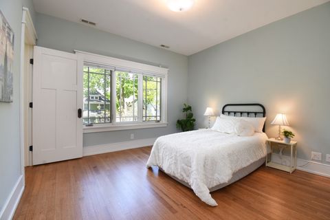 Tiny photo for 534 N Marion Street, Oak Park, IL 60302 (MLS # 12647556)