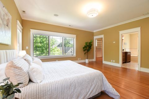 Tiny photo for 534 N Marion Street, Oak Park, IL 60302 (MLS # 12647556)