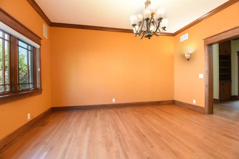 Tiny photo for 534 N Marion Street, Oak Park, IL 60302 (MLS # 12647556)