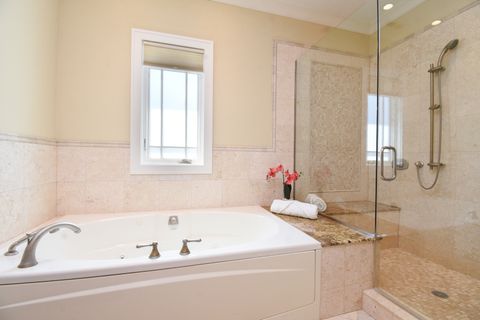 Tiny photo for 534 N Marion Street, Oak Park, IL 60302 (MLS # 12647556)