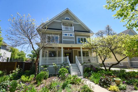 Photo of 534 N Marion Street, Oak Park, IL 60302 (MLS # 12647556)