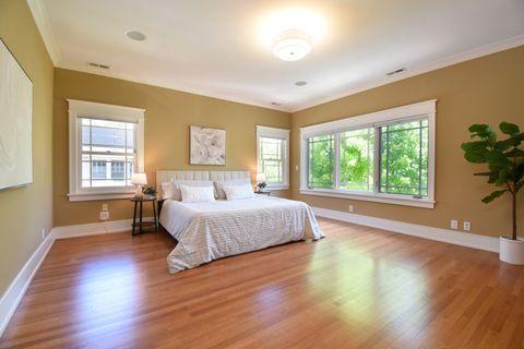 Tiny photo for 534 N Marion Street, Oak Park, IL 60302 (MLS # 12647556)