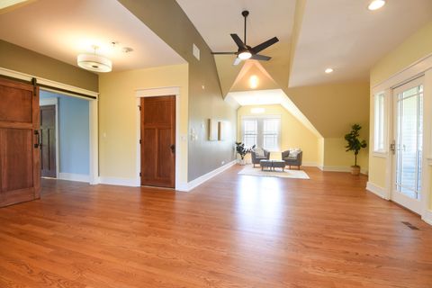 Tiny photo for 534 N Marion Street, Oak Park, IL 60302 (MLS # 12647556)