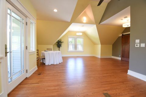 Tiny photo for 534 N Marion Street, Oak Park, IL 60302 (MLS # 12647556)