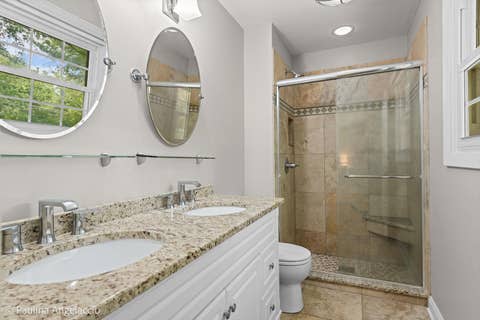 Tiny photo for 986 Commonwealth Court, Barrington, IL 60010 (MLS # 12644722)