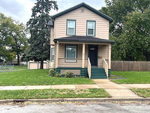 Photo of 515 North Avenue, Aurora, IL 60505 (MLS # 12503049)