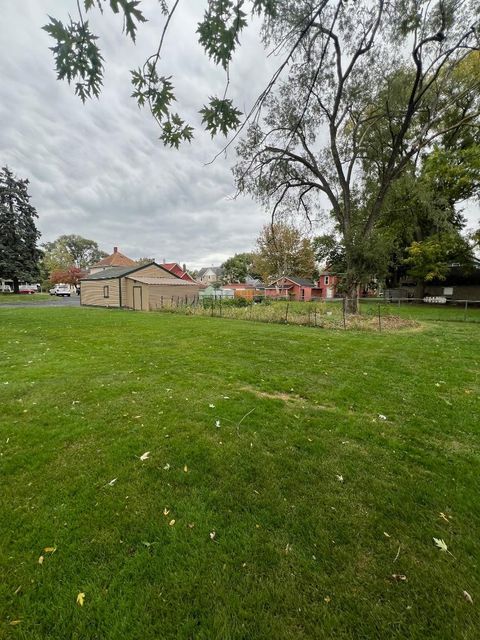 Tiny photo for 515 North Avenue, Aurora, IL 60505 (MLS # 12503049)