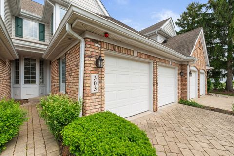 Tiny photo for 303 Reserve Circle, Clarendon Hills, IL 60514 (MLS # 12529065)