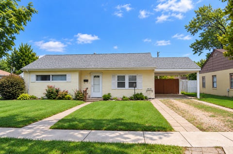 Photo of 1110 Douglas Drive, Sterling, IL 61081 (MLS # 12758713)