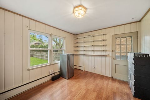 Tiny photo for 1801 Glenview Avenue, Park Ridge, IL 60068 (MLS # 12633833)